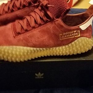 Adidas Kamanda Size 9